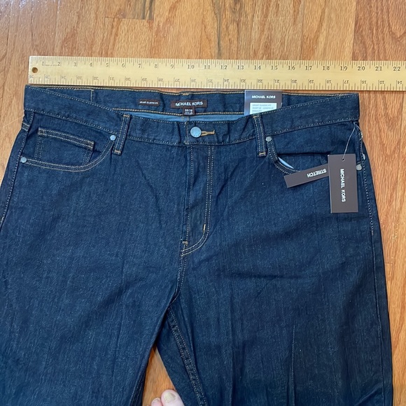 Michael Kors Men’s Jeans Size 38 x 30 Dark wash Grant Classic Fit Stretch NWT - Picture 5 of 10